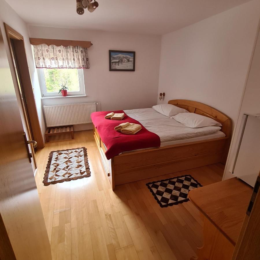 Penzion Pr' Betel Jesenice Kültér fotó