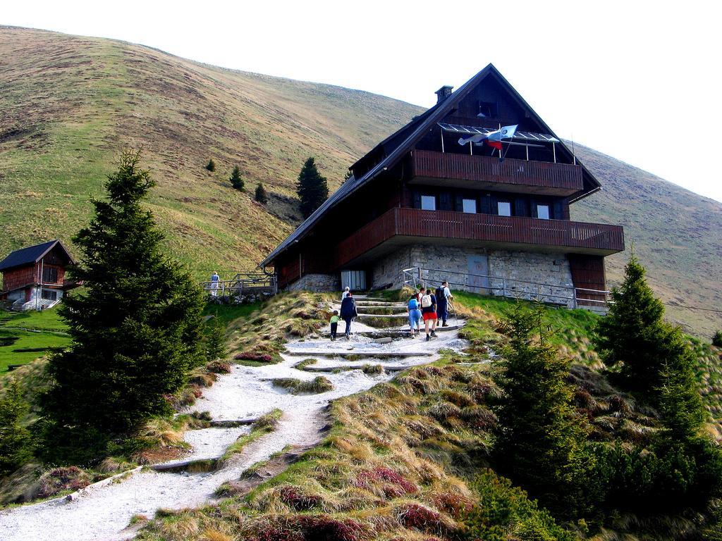 Penzion Pr' Betel Jesenice Kültér fotó