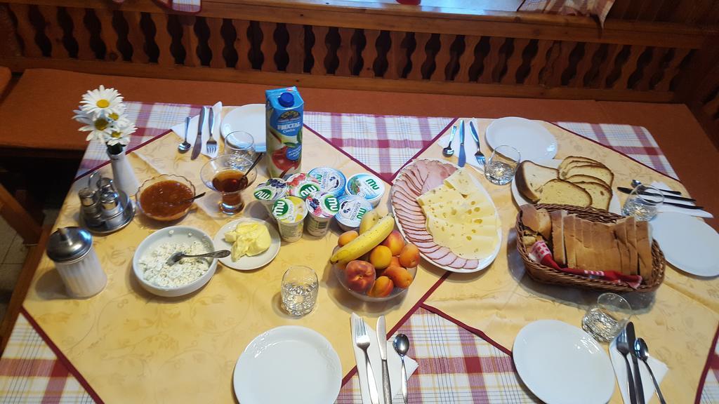 Penzion Pr' Betel Jesenice Kültér fotó