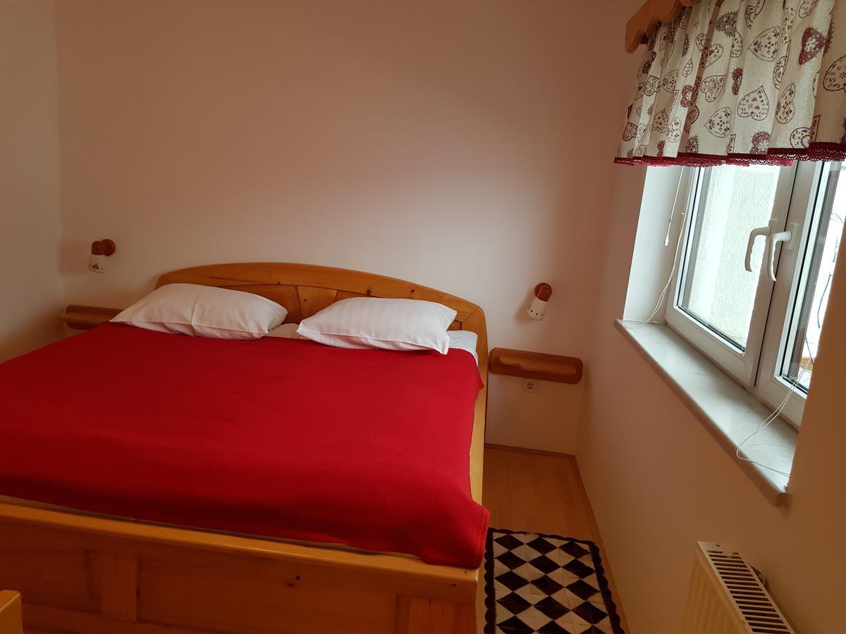 Penzion Pr' Betel Jesenice Kültér fotó