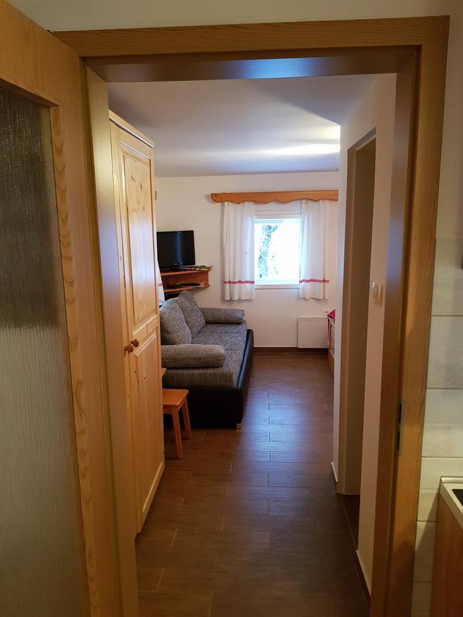 Penzion Pr' Betel Jesenice Kültér fotó